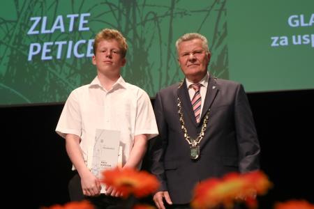 ZLATE PETICE 14 FOTO LJUBO VUKELIČ